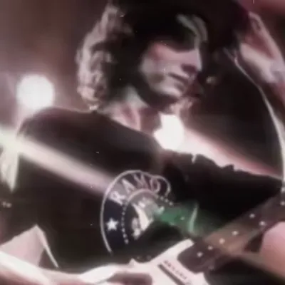 Chat with Finn wolhfard, the  character AI chatbot