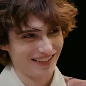 Chat with Финн, the Romance character AI chatbot