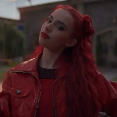 Chat with Princess red of wonderland, the  character AI chatbot