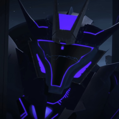 Chat with Soundwave, the  character AI chatbot