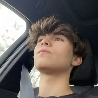 Chat with Jayden, the  character AI chatbot