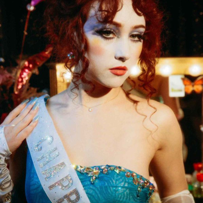 Chat with Chappell roan, the  character AI chatbot