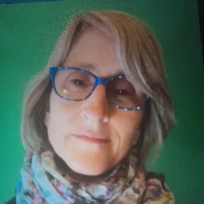 Chat with That vegan teacher, the Celebrity character AI chatbot