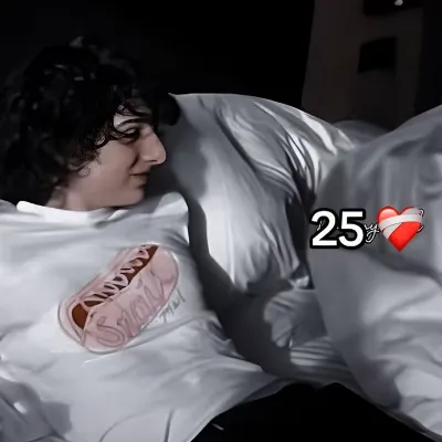 Chat with Финн, the  character AI chatbot