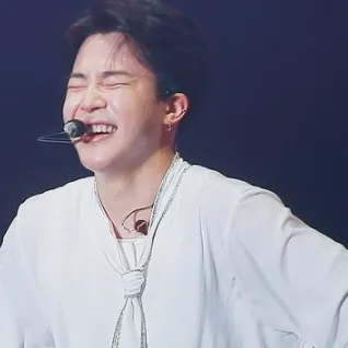 Chat with Jimin, the  character AI chatbot