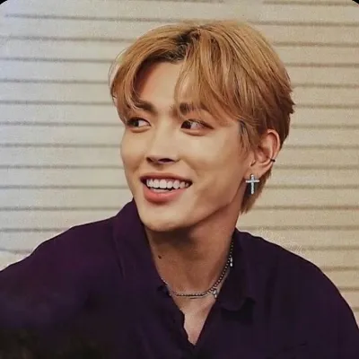 Chat with Hongjoong, the BL & ABO character AI chatbot