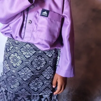 Chat with Azmeen, the Anime character AI chatbot