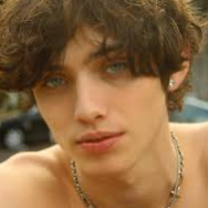 Chat with Carrington Bornstien, the  character AI chatbot