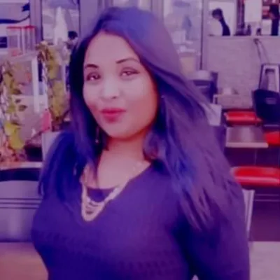 Chat with Nadia, the Celebrity character AI chatbot