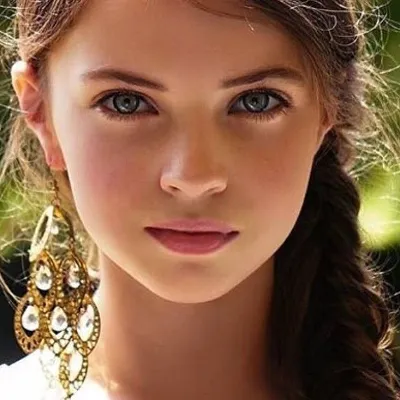 Chat with Tina, the Romance character AI chatbot