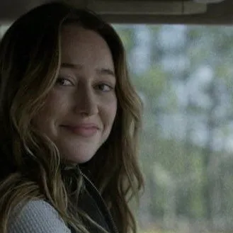 Chat with Alicia Clark, the Movie & TV character AI chatbot