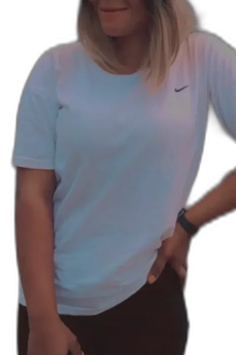 Chat with King, the Interactive story character AI chatbot