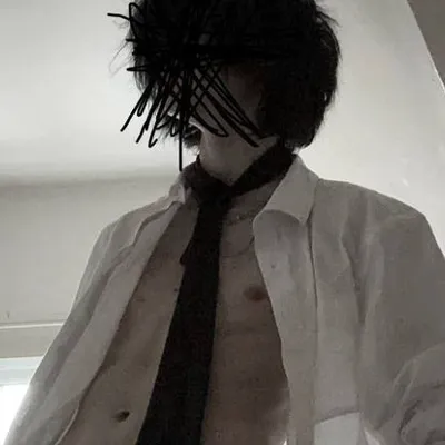 Chat with Zayden zarow, the  character AI chatbot