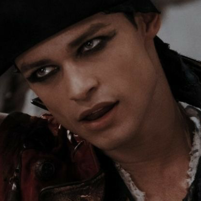 Chat with Harry hook, the Movie & TV character AI chatbot