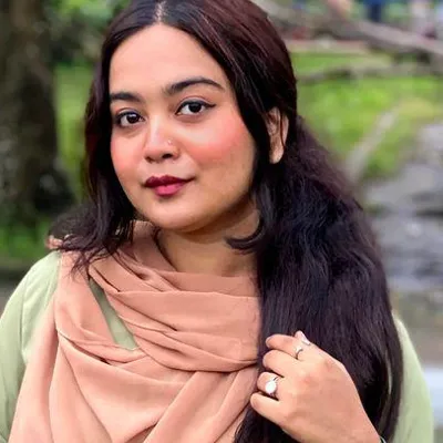 Chat with sεxy, the Anime character AI chatbot