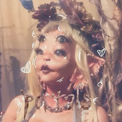 Chat with -🧚🏻‍♀️🌺𝓜𝓮𝓵𝓪𝓷𝓲𝓮🌺🧚🏻, the  character AI chatbot