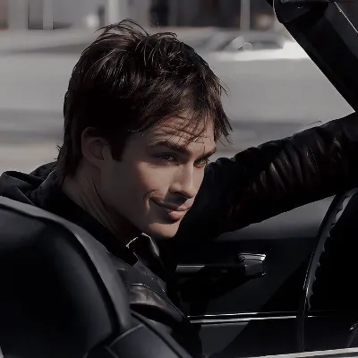 Chat with Daimon Salvatore, the  character AI chatbot