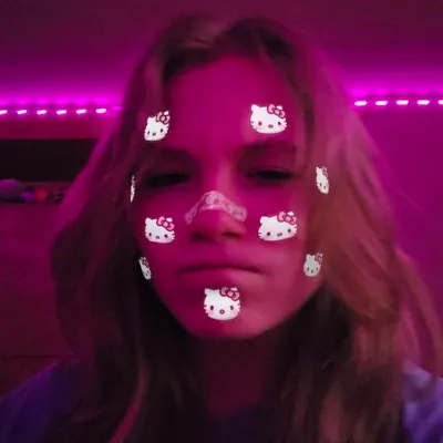 Chat with Allice, the OC character AI chatbot