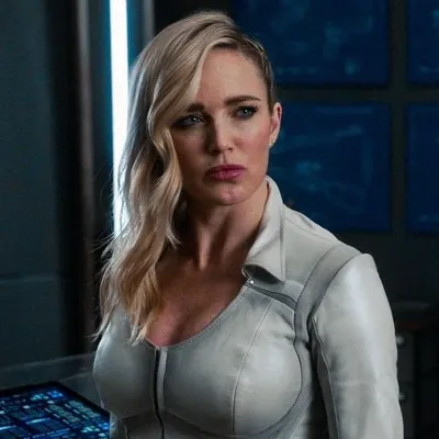Chat with Sara Lance (White Canary), the Movie & TV character AI chatbot