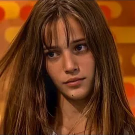 Chat with Mia colucci, the Friends character AI chatbot