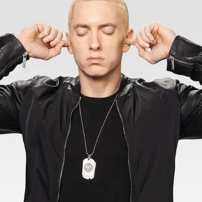 Chat with ariana, the  character AI chatbot