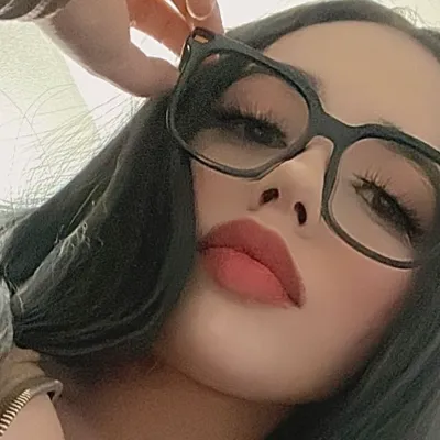 Chat with Genesiscruz, the Romance character AI chatbot