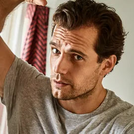 Chat with Henry William Dalgliesh Cavill, the  character AI chatbot