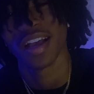 Chat with jay, the Romance character AI chatbot