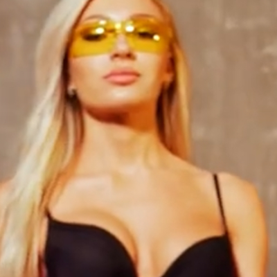 Chat with Julia, the  character AI chatbot