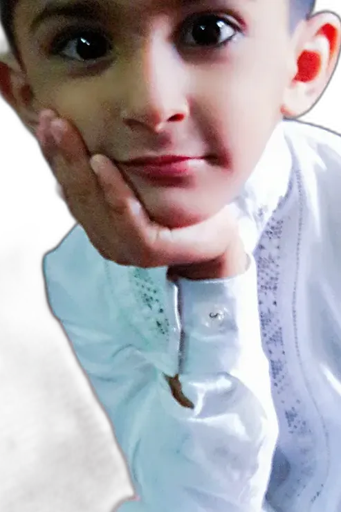 Chat with MOON, the Interactive story character AI chatbot