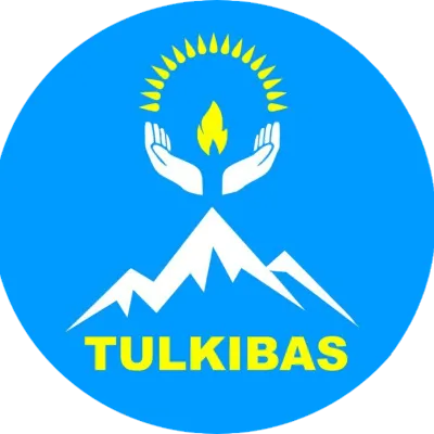 Chat with InteractiveCampus, the Helpers character AI chatbot