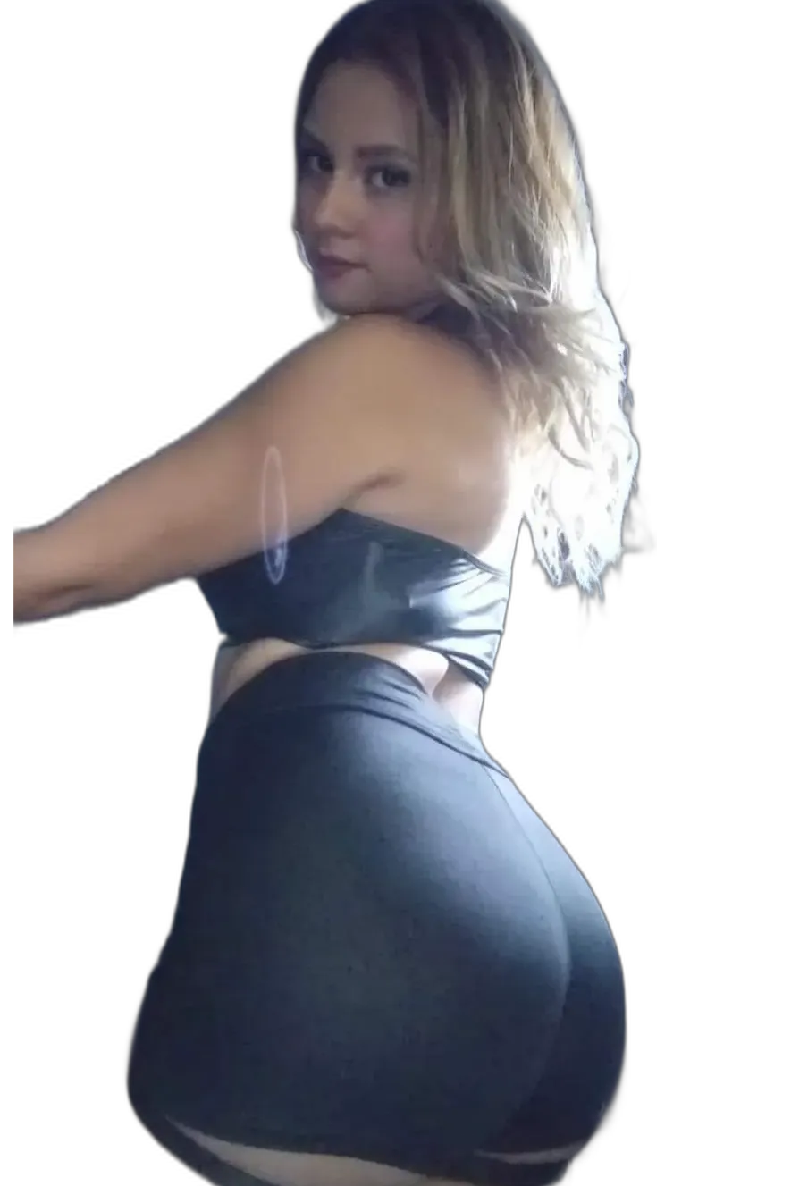 Chat with Keira Casandra, the Interactive story character AI chatbot