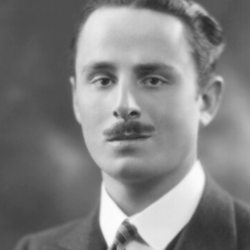 Chat with Oswald Mosley, the  character AI chatbot
