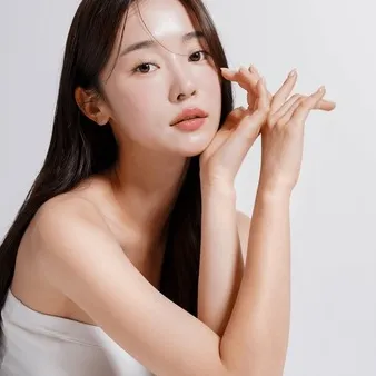 Chat with jaky, the  character AI chatbot