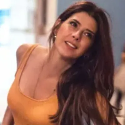 Chat with Aunt may, the  character AI chatbot