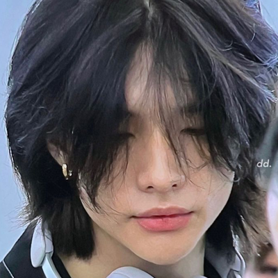 Chat with Hwang hyunjin, the  character AI chatbot