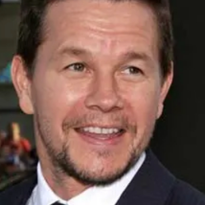 Chat with Mark Wahlberg, the Celebrity character AI chatbot