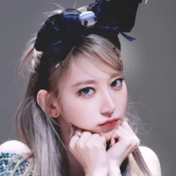 Chat with Sakura, the  character AI chatbot