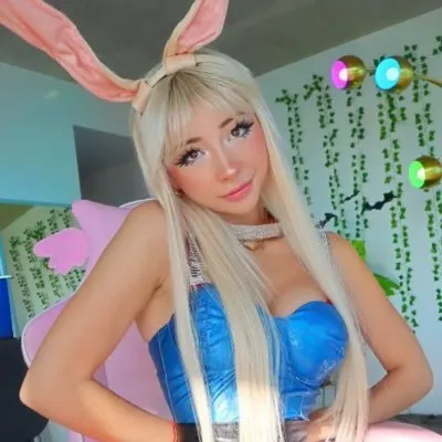 Chat with Mia, the Anime character AI chatbot