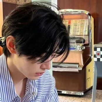 Chat with Park Sunghoon, the Celebrity character AI chatbot