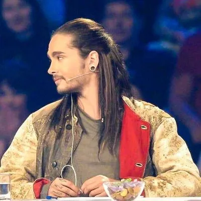 Chat with Tom Kaulitz, the  character AI chatbot