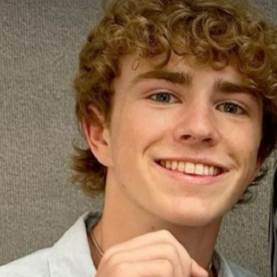 Chat with Walker scobell, the Celebrity character AI chatbot