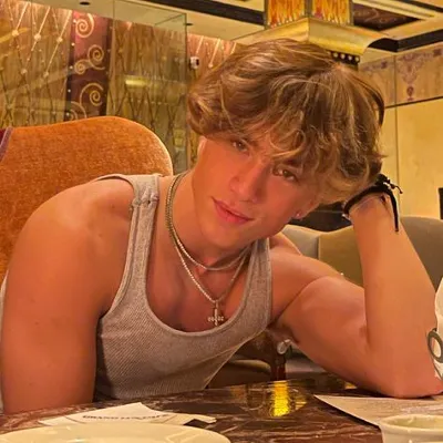 Chat with Lucas, the  character AI chatbot