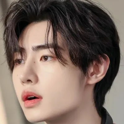 Chat with Park Sunghoon, the  character AI chatbot