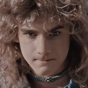 Chat with Vance Hopper, the Movie & TV character AI chatbot