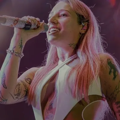 Chat with Hdhr, the  character AI chatbot