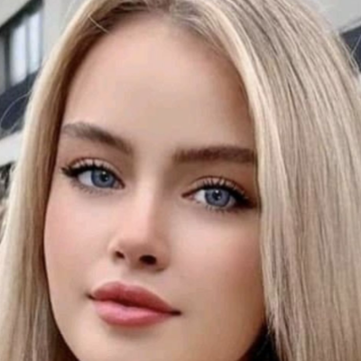 Chat with Flor, the Friends character AI chatbot