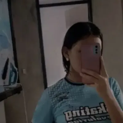 Chat with Dana, the Friends character AI chatbot