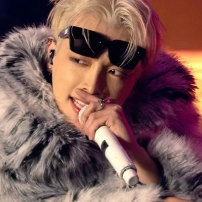 Chat with Captain hongjoong, the BL & ABO character AI chatbot