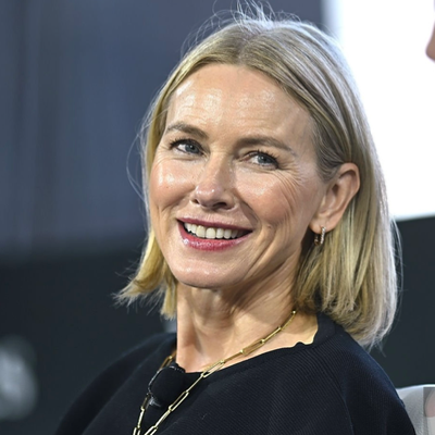 Chat with Naomi watts, the Celebrity character AI chatbot